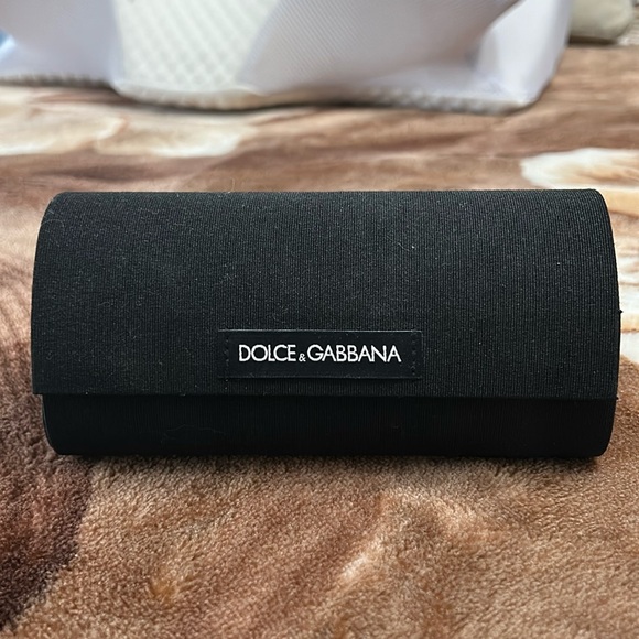 Sunglasses - Picture 4 of 5